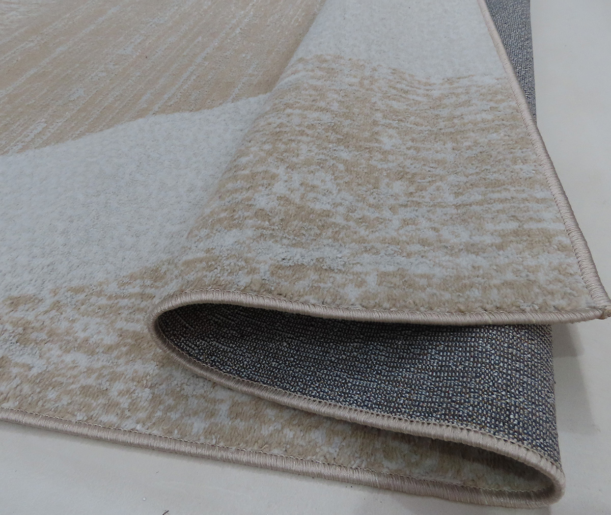 Lucia - 487A Beige