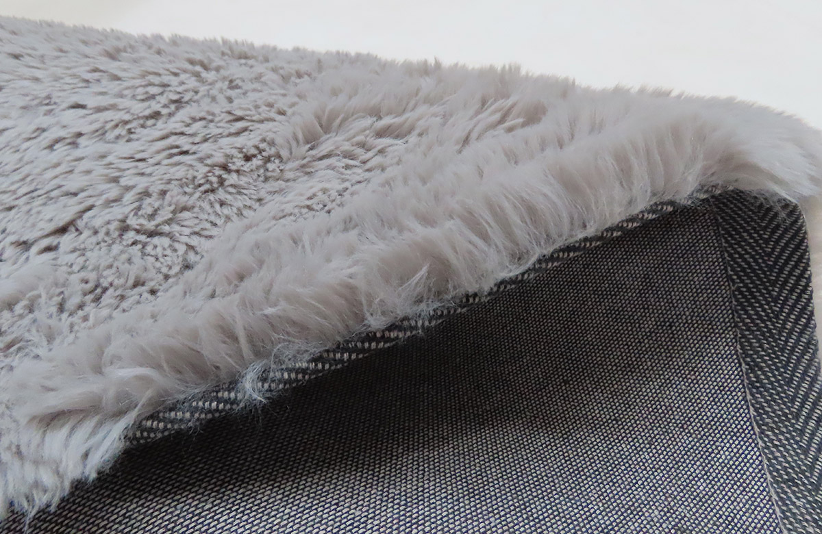 Supersoft Round Rug - Sheep Silver - Image 2
